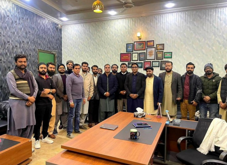 Roundtable discussion on digital skills, innovation, and partnerships under Digital DGK